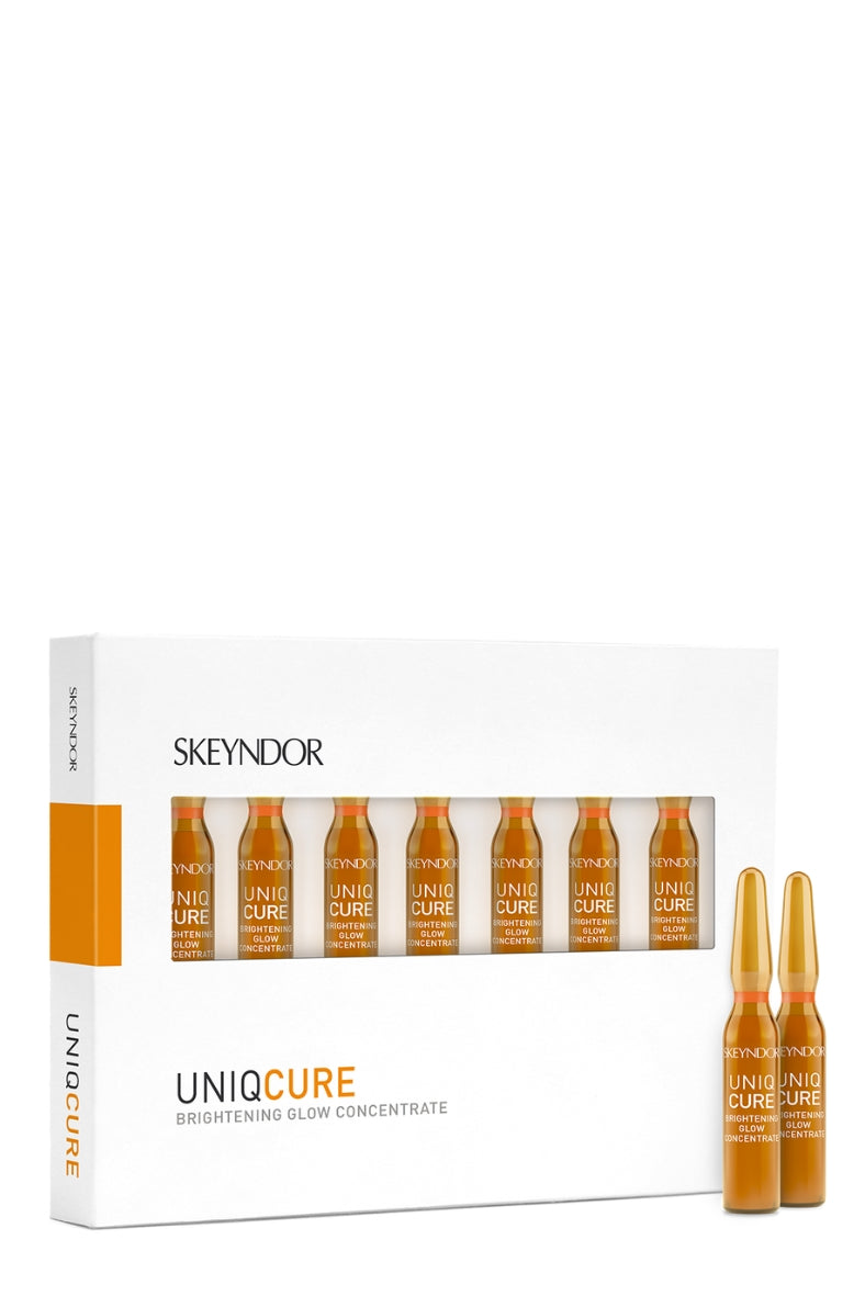 Skeyndor Brightening Glow Concentrate serum - with a mineral energy complex and glow peptide